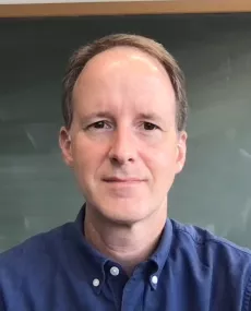 Headshot of professor Matthew Wingate 