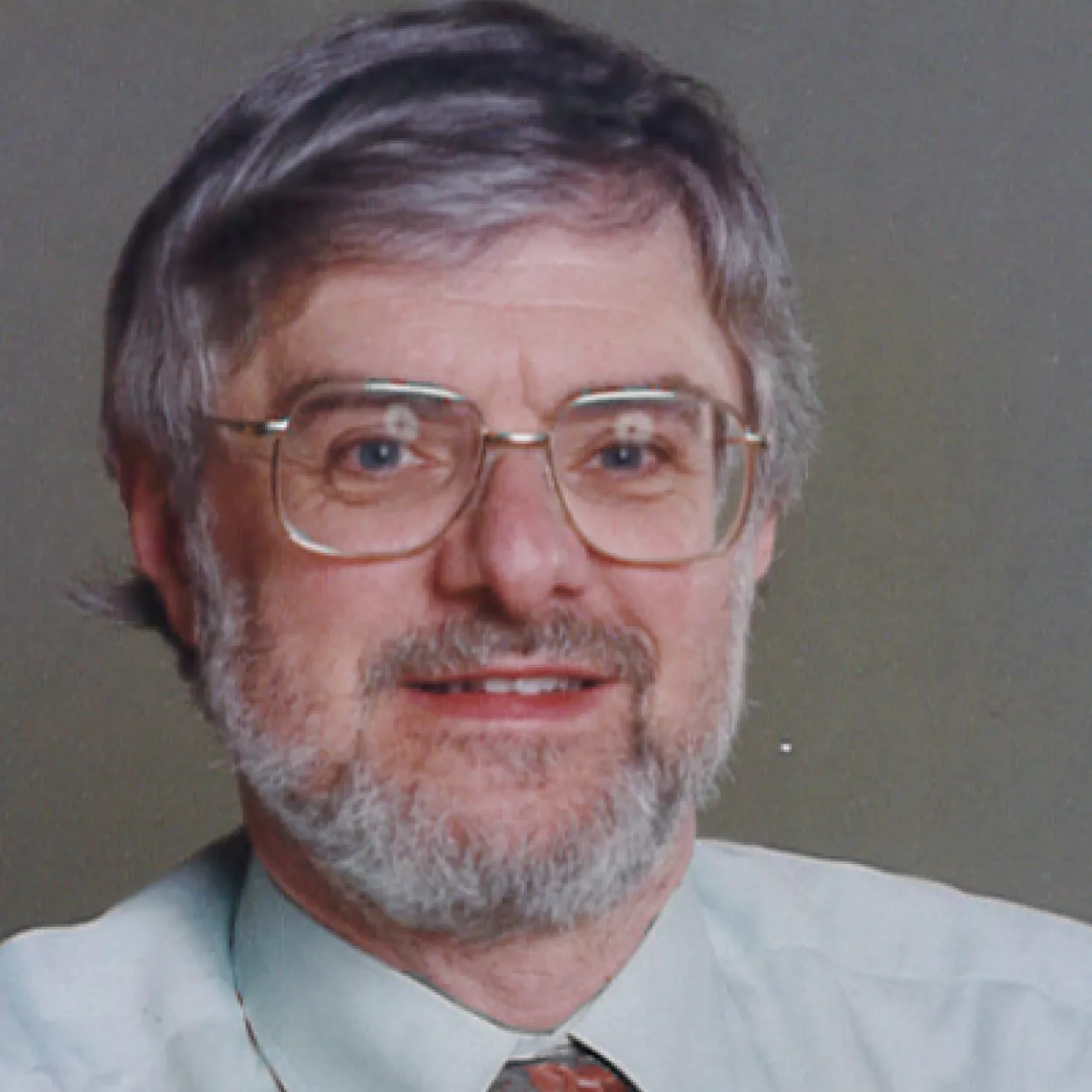 Headshot of Dr Bill Allison